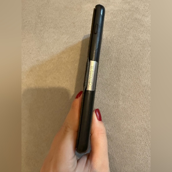 Otterbox Strada Leather Samsung Galaxy S10 Case - Picture 8 of 8